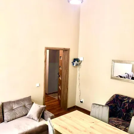 Oasis Valley Apartment