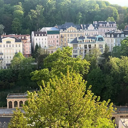 Oasis Valley Apartment Karlovy Vary
