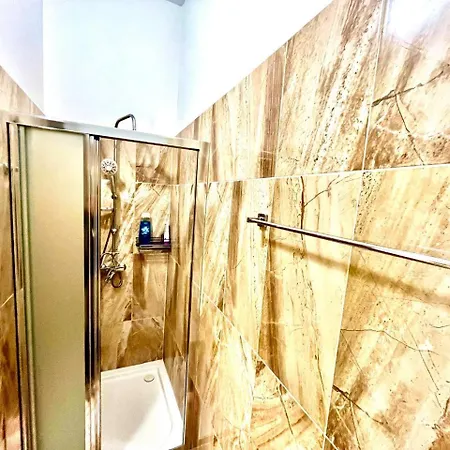 Oasis Valley * 카를로비바리